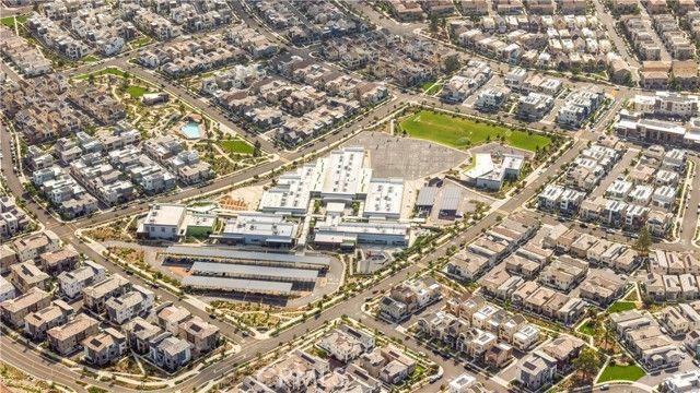 814 Beacon, Irvine, CA 92618