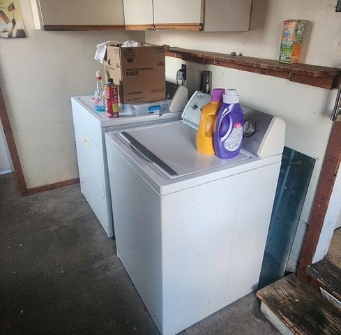 1 Gibbs Ball Park Rd, Wareham, MA 02571