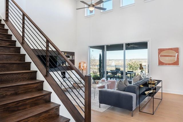9204 The Ravine WAY, Austin, TX 78744