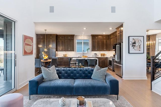 9204 The Ravine WAY, Austin, TX 78744