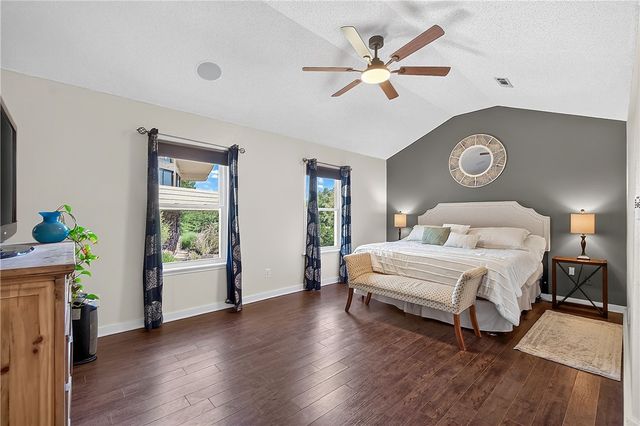 2841 E Hyland Park Road, Fayetteville, AR 72701