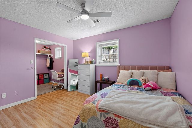 2841 E Hyland Park Road, Fayetteville, AR 72701