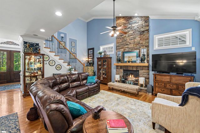 210 Placid Forest Court, Simpsonville, SC 29681