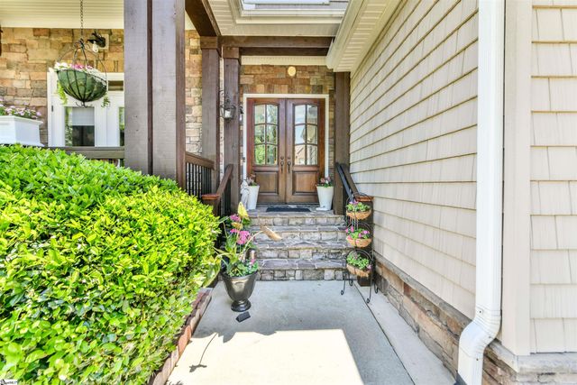210 Placid Forest Court, Simpsonville, SC 29681
