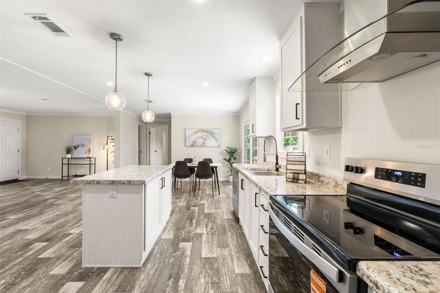 4981 SW 69TH STREET, Gainesville, FL 32608