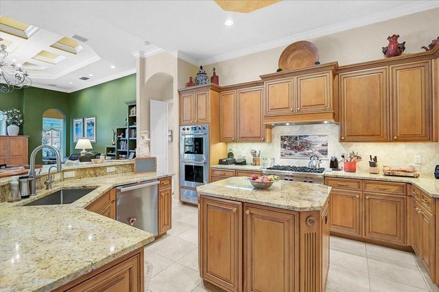 433 E MACEWEN DRIVE, Osprey, FL 34229