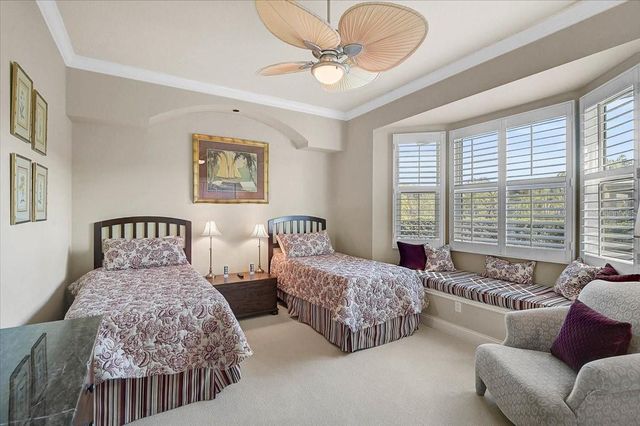 433 E MACEWEN DRIVE, Osprey, FL 34229