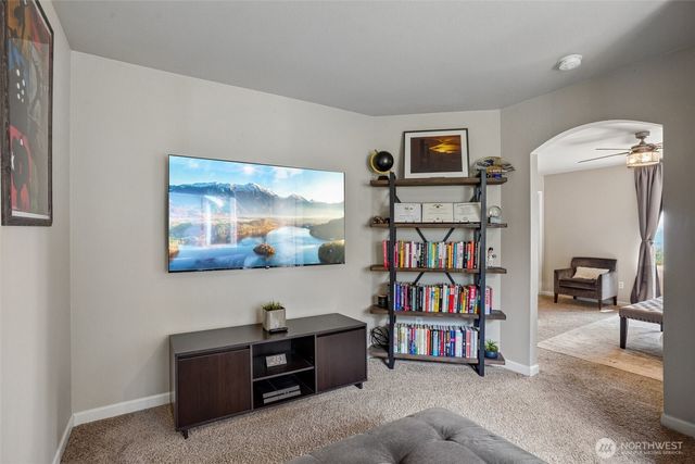 18511 94th Street Ct E, Bonney Lake, WA 98391