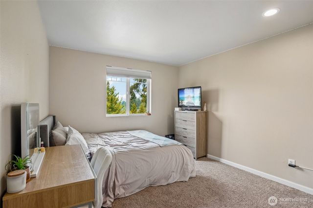 18511 94th Street Ct E, Bonney Lake, WA 98391