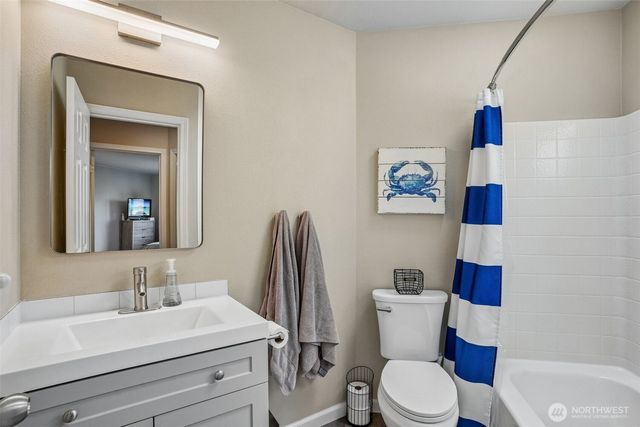 18511 94th Street Ct E, Bonney Lake, WA 98391