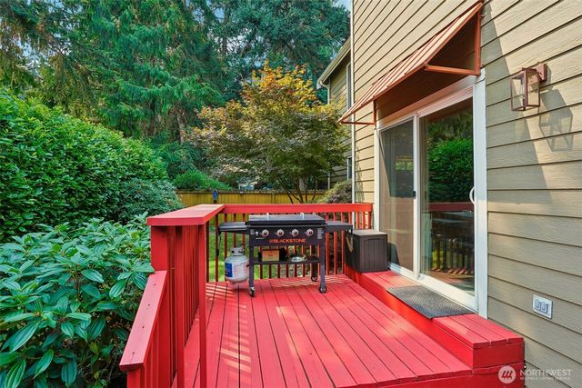 18511 94th Street Ct E, Bonney Lake, WA 98391