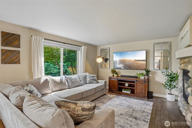 18511 94th Street Ct E, Bonney Lake, WA 98391