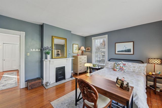 785 Greenville Avenue, Glendale, OH 45246