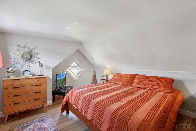 785 Greenville Avenue, Glendale, OH 45246