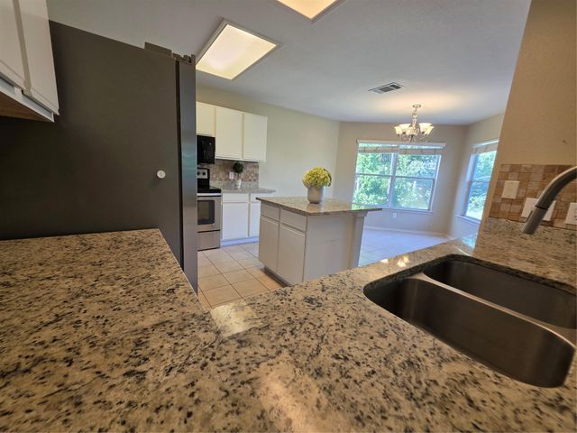 306 Greener DR, Leander, TX 78641