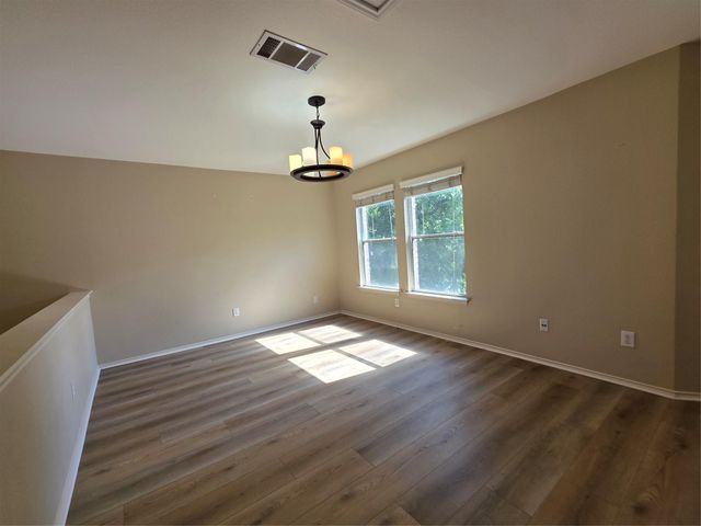 306 Greener DR, Leander, TX 78641