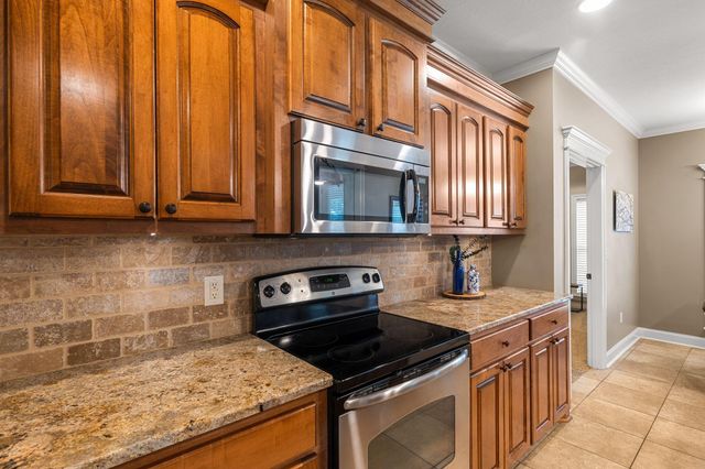 48 Summerbrook, Hattiesburg, MS 39402