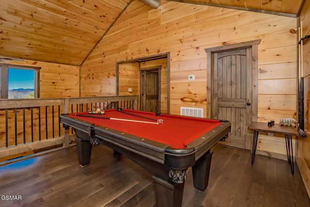 763 Ski View Lane, Sevierville, TN 37876