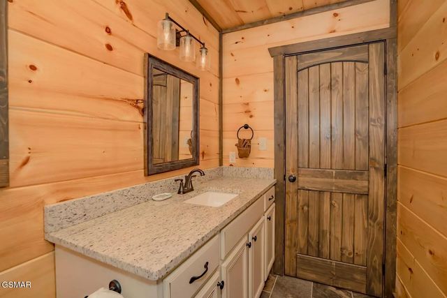 763 Ski View Lane, Sevierville, TN 37876