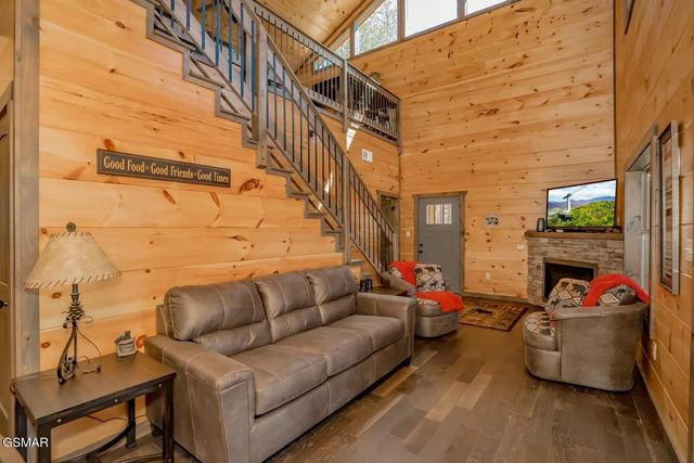 763 Ski View Lane, Sevierville, TN 37876