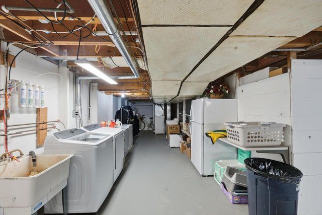 4130 W Ramsey AVENUE, Milwaukee, WI 53221