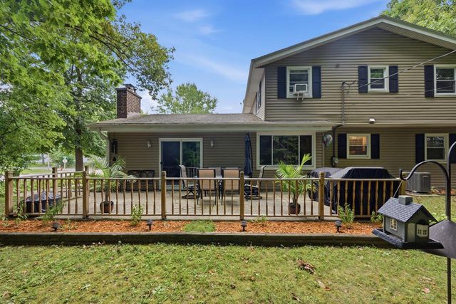 4130 W Ramsey AVENUE, Milwaukee, WI 53221
