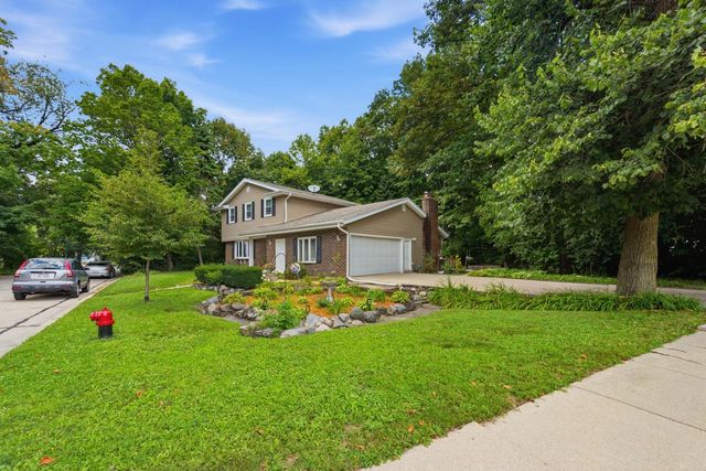 4130 W Ramsey AVENUE, Milwaukee, WI 53221