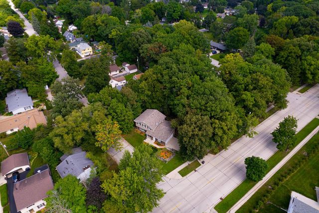 4130 W Ramsey AVENUE, Milwaukee, WI 53221
