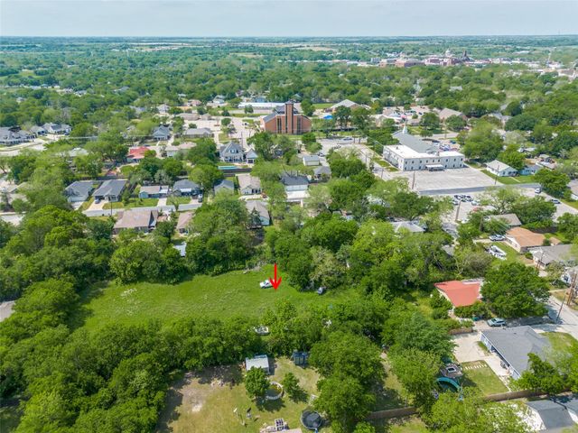 208 Farley, Waxahachie, TX 75165