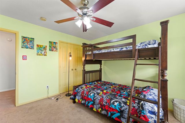 44 Parkway Place, Houston, TX 77040
