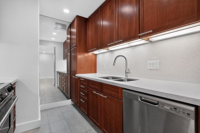 7575 Katy Freeway 63, Houston, TX 77024
