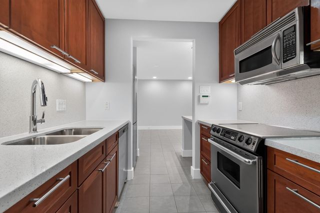 7575 Katy Freeway 63, Houston, TX 77024