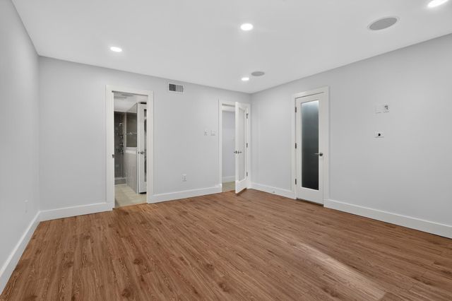7575 Katy Freeway 63, Houston, TX 77024