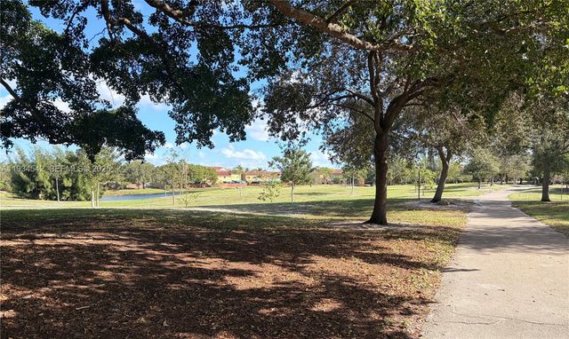 7075 NW 173rd Dr 1405, Hialeah, FL 33015