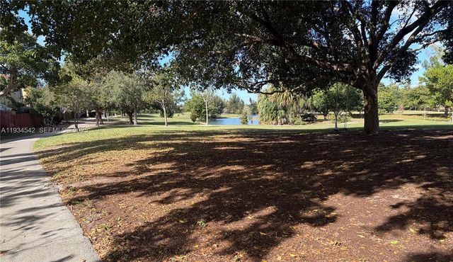 7075 NW 173rd Dr 1405, Hialeah, FL 33015