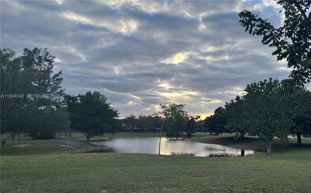 7075 NW 173rd Dr 1405, Hialeah, FL 33015