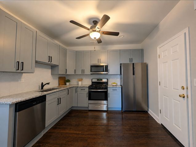 148 W 117th Street 2, Chicago, IL 60628