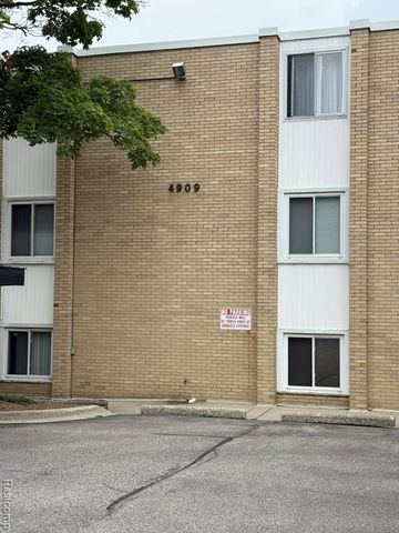 4909 Crooks Road D-1, Royal Oak, MI 48073