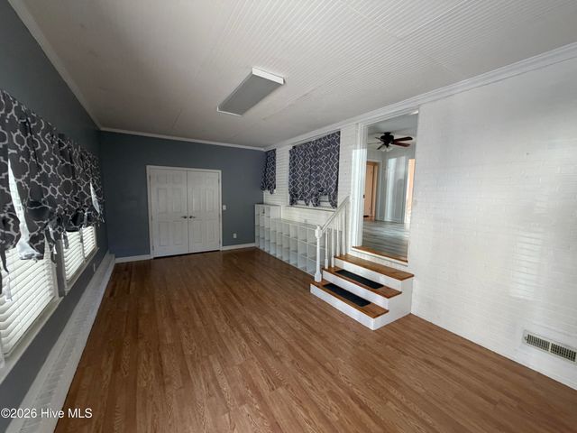 1764 John Small Avenue, Washington, NC 27889