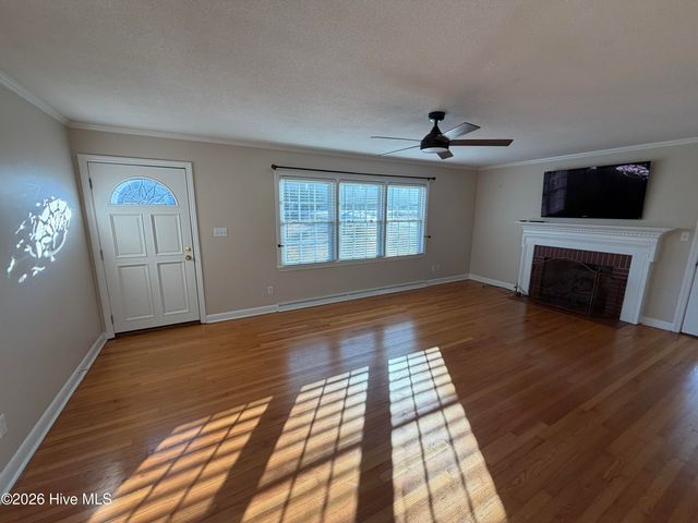 1764 John Small Avenue, Washington, NC 27889