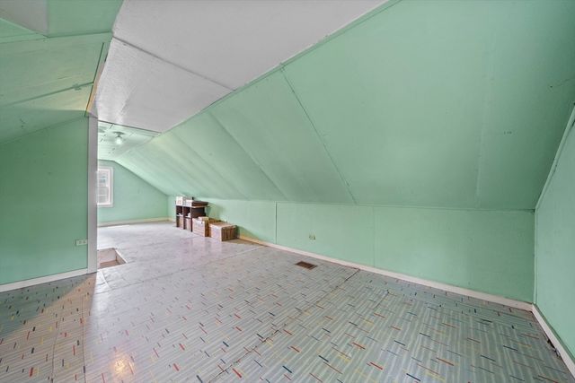 40 Kingman St, Weymouth, MA 02188