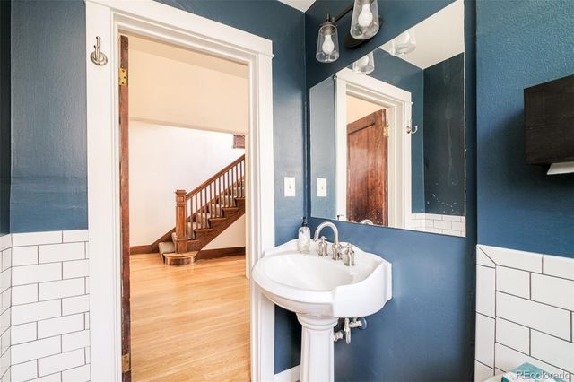 2015 York Street, Denver, CO 80205
