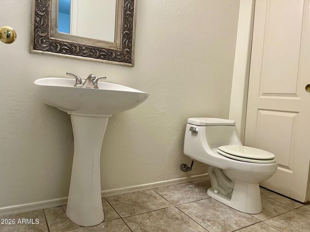 1701 E YUKON Drive, Phoenix, AZ 85024