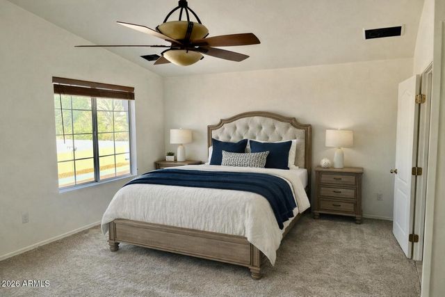 1701 E YUKON Drive, Phoenix, AZ 85024