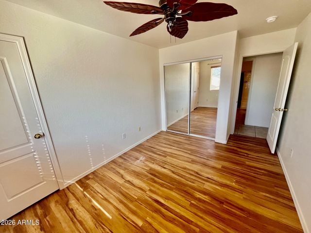 1701 E YUKON Drive, Phoenix, AZ 85024