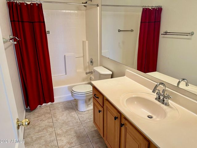 1701 E YUKON Drive, Phoenix, AZ 85024