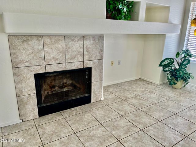 1701 E YUKON Drive, Phoenix, AZ 85024