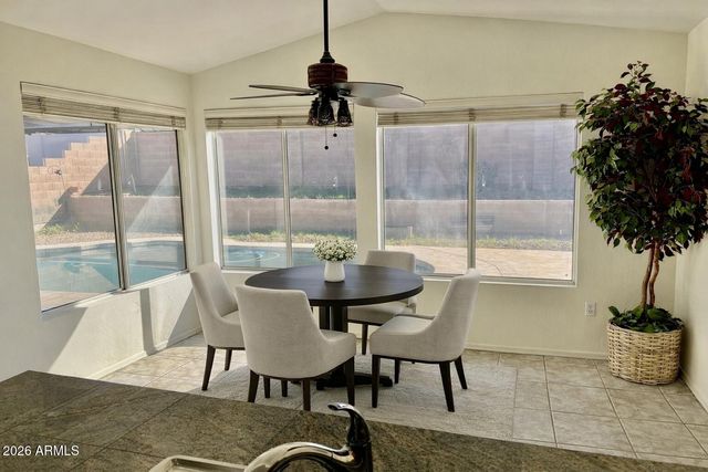 1701 E YUKON Drive, Phoenix, AZ 85024