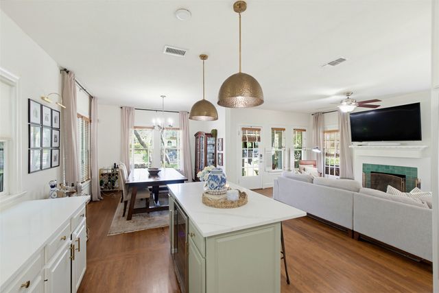 5710 Kenwood Avenue, Dallas, TX 75206