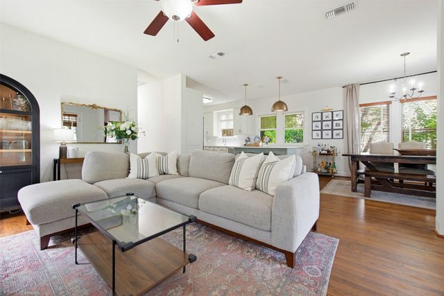 5710 Kenwood Avenue, Dallas, TX 75206